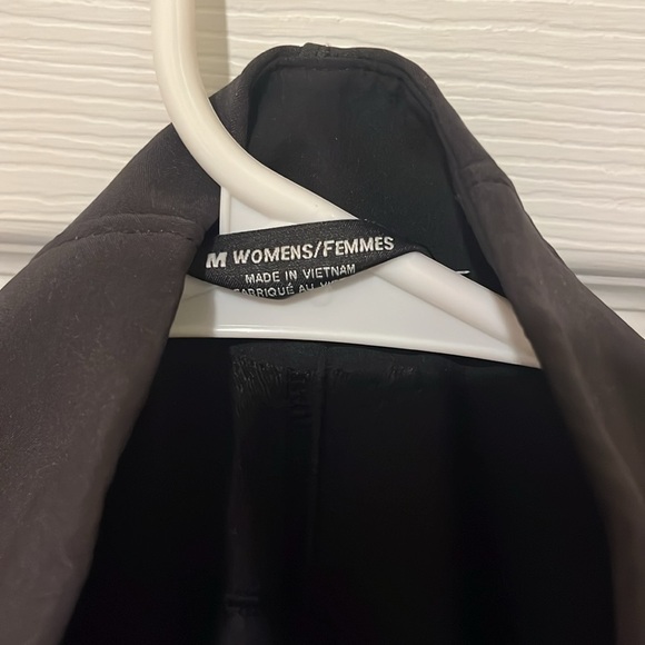 Women’s Patagonia Jacket - Picture 2 of 3